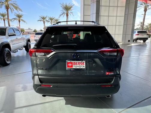 2025 Toyota RAV4 Hybrid XLE Premium