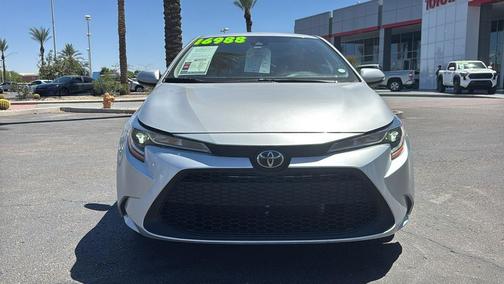 Classic Silver Metallic 2022 Toyota Corolla LE