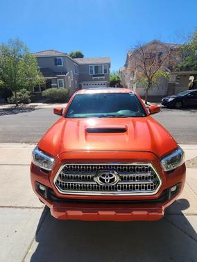 2016 Toyota Tacoma TRD Sport