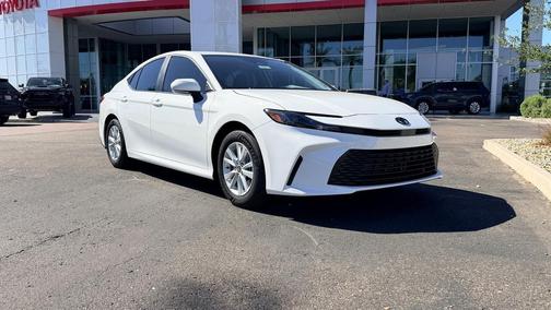 Ice Cap 2026 Toyota Camry LE