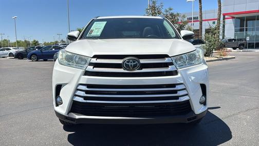 Blizzard Pearl 2019 Toyota Highlander XLE