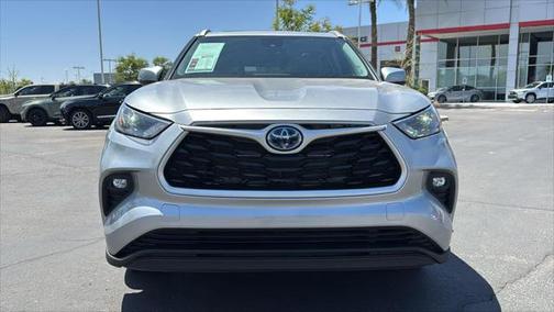 2023 Toyota Highlander Hybrid XLE