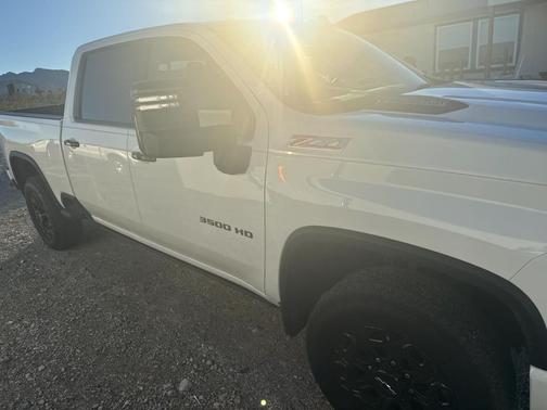2023 Chevrolet Silverado 3500 LTZ