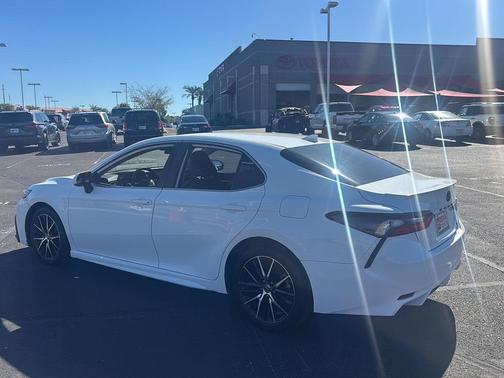 2021 Toyota Camry SE