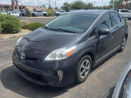 Winter Gray Metallic 2013 Toyota Prius Two