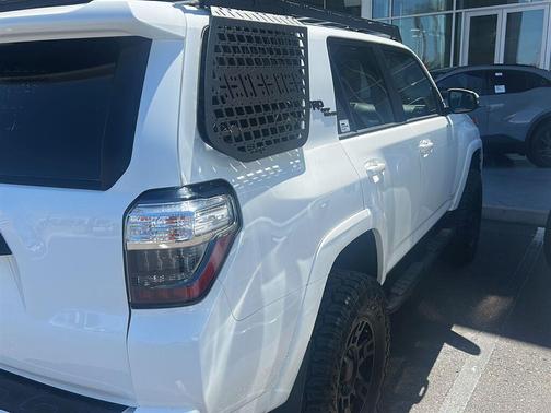 Super White 2022 Toyota 4Runner TRD Off Road Premium