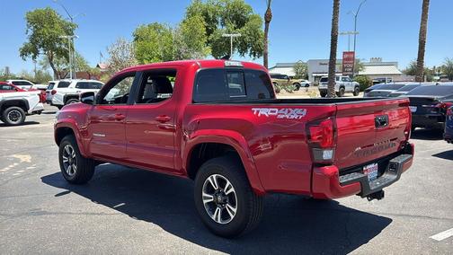 Barcelona Red Metallic 2018 Toyota Tacoma TRD Sport