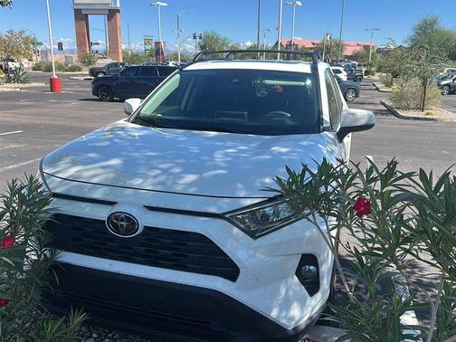 2019 Toyota RAV4 XLE