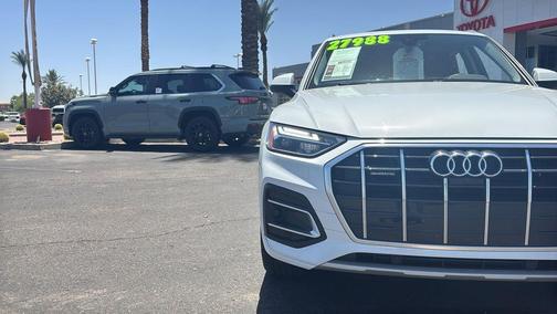 Glacier White Metallic 2021 Audi Q5 45 Premium Plus