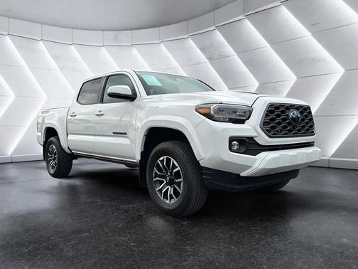 Ice Cap 2023 Toyota Tacoma TRD Sport