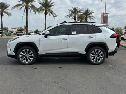 2025 Toyota RAV4 Limited