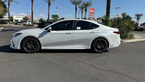 Wind Chill Pearl 2026 Toyota Camry XSE