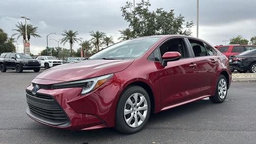 2025 Toyota Corolla Hybrid LE