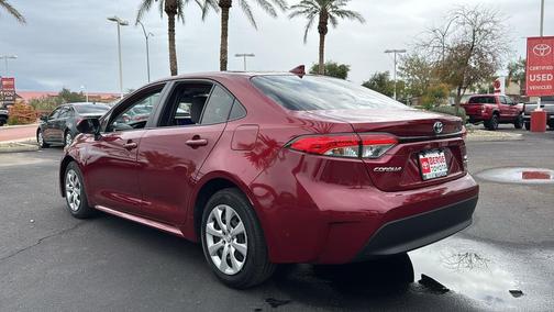 2025 Toyota Corolla Hybrid LE