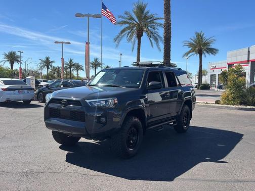 2024 Toyota 4Runner SR5
