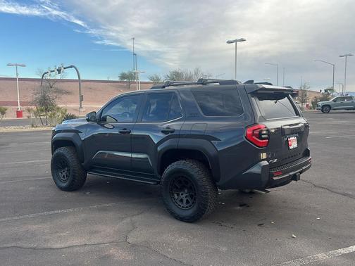 2025 Toyota 4Runner TRD Off Road