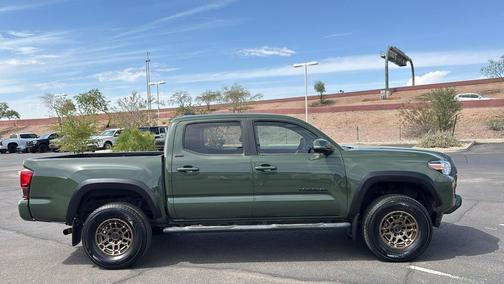 2022 Toyota Tacoma SR5