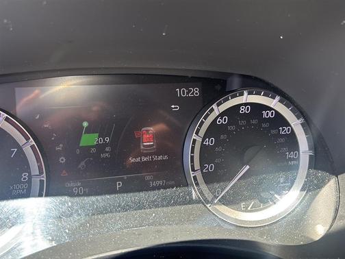Moon Dust 2023 Toyota Highlander LE