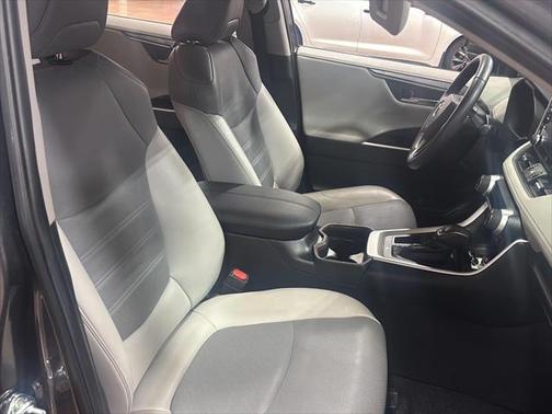 2021 Toyota RAV4 Limited