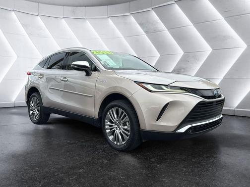 2021 Toyota Venza XLE