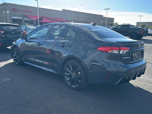 2025 Toyota Corolla SE