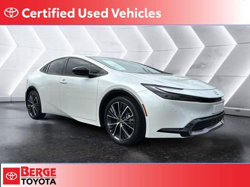 2024 Toyota Prius XLE