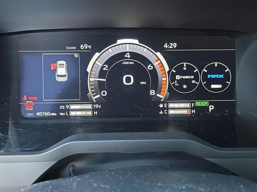 2023 Toyota Sequoia SR5