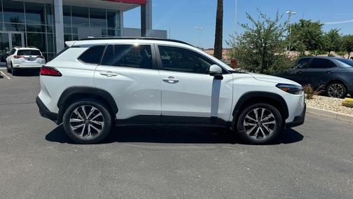 Wind Chill Pearl 2026 Toyota Corolla Cross XLE