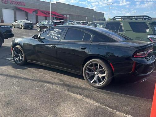 2019 Dodge Charger SXT