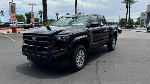 2025 Toyota Tacoma SR5