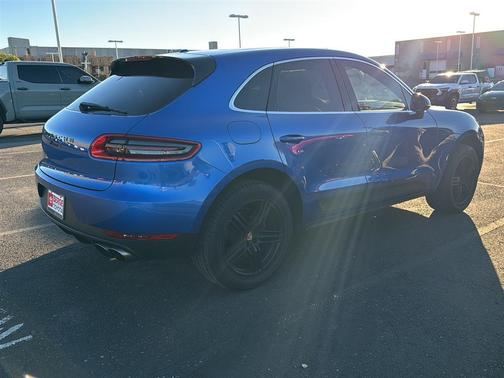2016 Porsche Macan S
