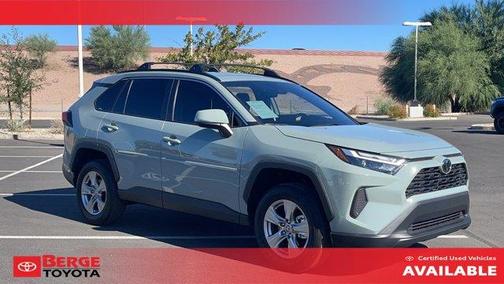 Photo 1 of 27 of 2022 Toyota RAV4 XLE