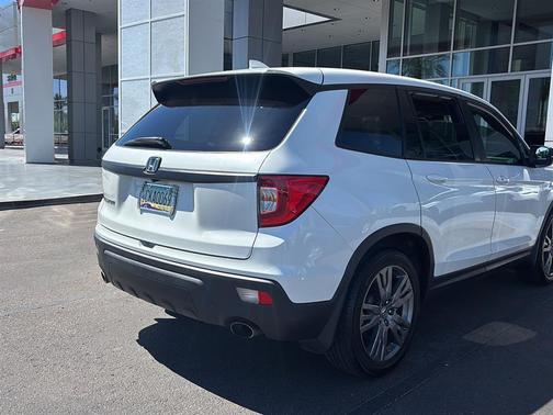 White Diamond Pearl 2019 Honda Passport EX-L
