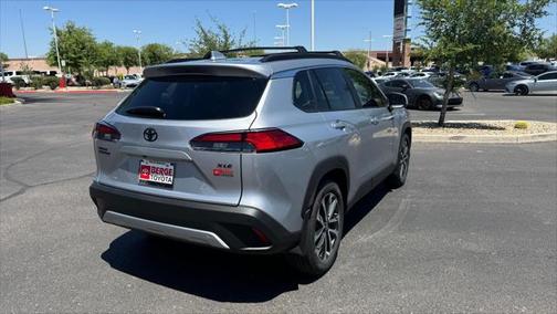 2025 Toyota Corolla Cross XLE