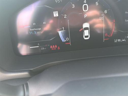 Wind 2026 Lexus IS 350 F Sport