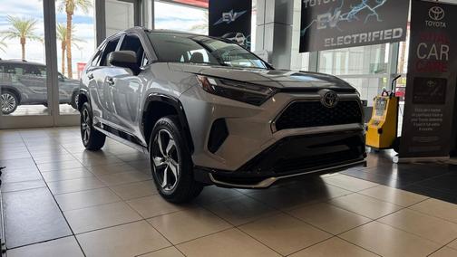 2025 Toyota RAV4 Hybrid SE