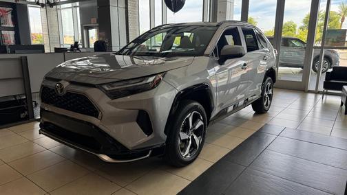 2025 Toyota RAV4 Hybrid SE