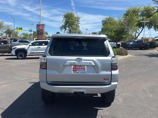 Classic Silver Metallic 2024 Toyota 4Runner SR5 Premium