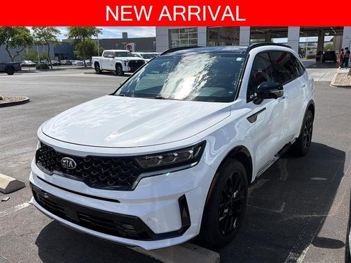 Glacial White Pearl 2021 Kia Sorento SX