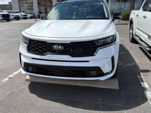 Glacial White Pearl 2021 Kia Sorento SX
