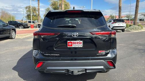 2024 Toyota Highlander Limited