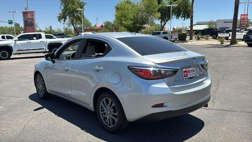 Chromium 2019 Toyota Yaris Sedan LE