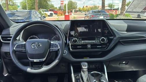 2023 Toyota Highlander XSE