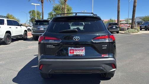 2025 Toyota Corolla Cross XLE