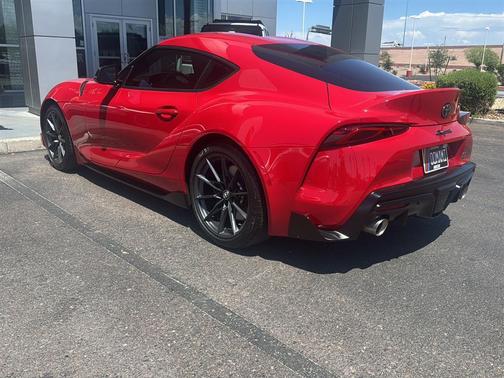 Renaissance Red 2.0 2026 Toyota GR Supra 3.0 Premium
