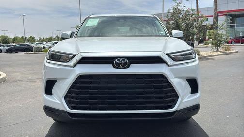 Wind Chill Pearl 2026 Toyota Grand Highlander XLE