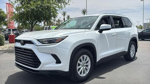 Wind Chill Pearl 2026 Toyota Grand Highlander XLE