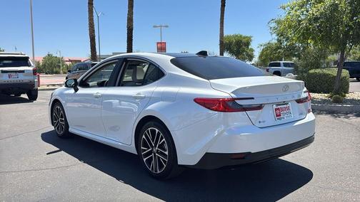 Wind Chill Pearl 2026 Toyota Camry XLE