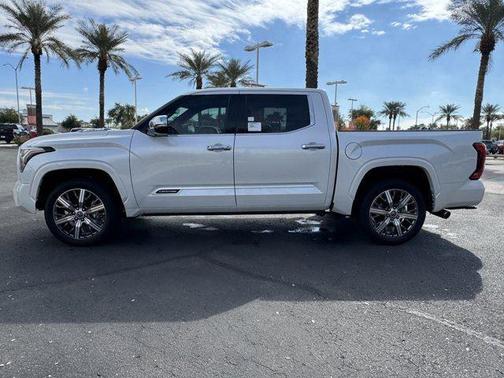 2025 Toyota Tundra Hybrid Capstone