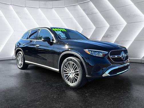 2026 Mercedes-Benz GLC 300 Base